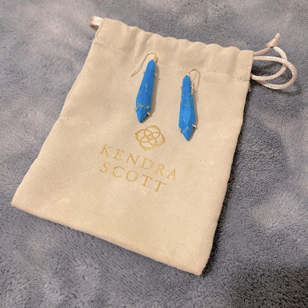 Kendra Scott Earrings in Veined Turquoise Magnesite